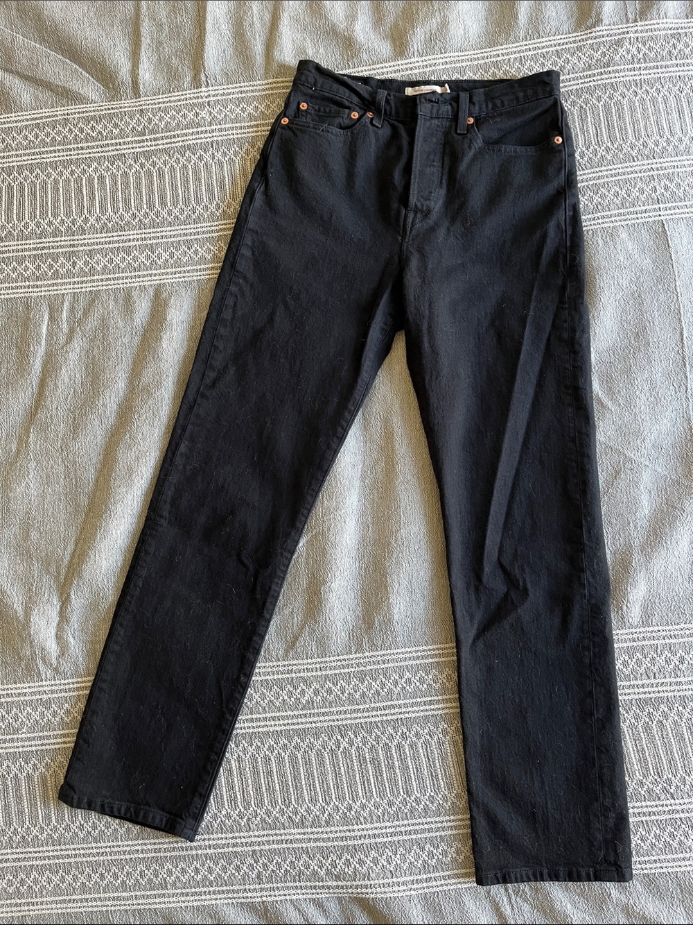 Levi's Black Wedgie Straight